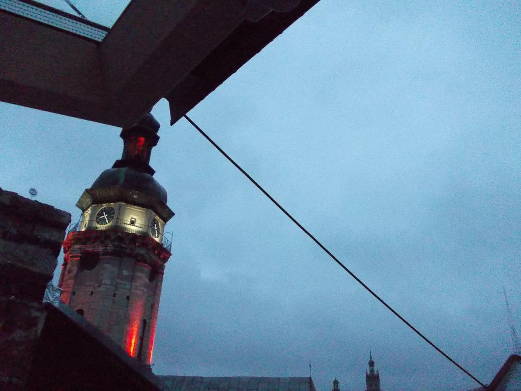 Lviv Amazing Rooftop Apartment Buitenkant foto