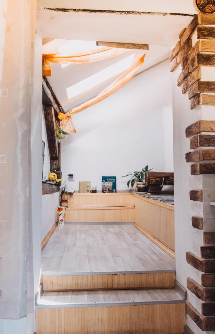Lviv Amazing Rooftop Apartment Buitenkant foto